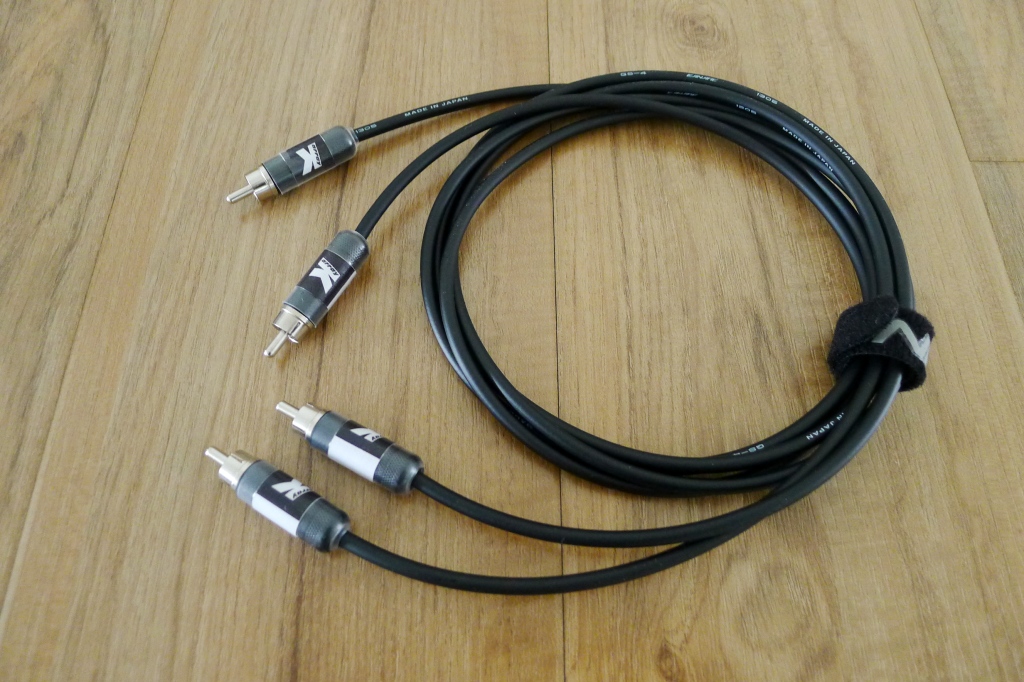 XLR M to XLR F — K-Array showroom